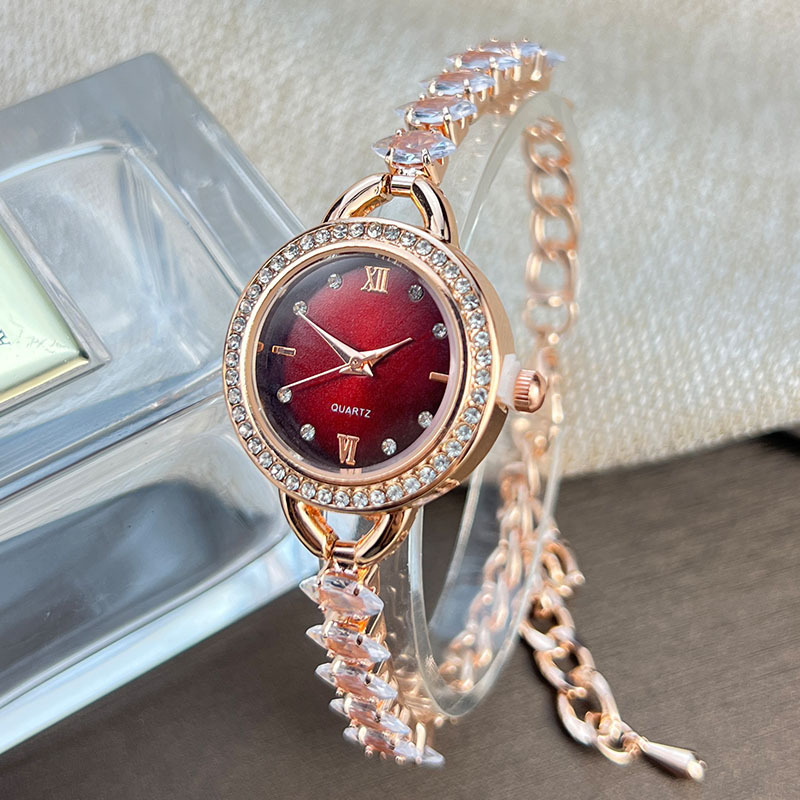 Jewelry Diamond Watches - UTHAI CQ383 سوار ساعة نسائي عصري
