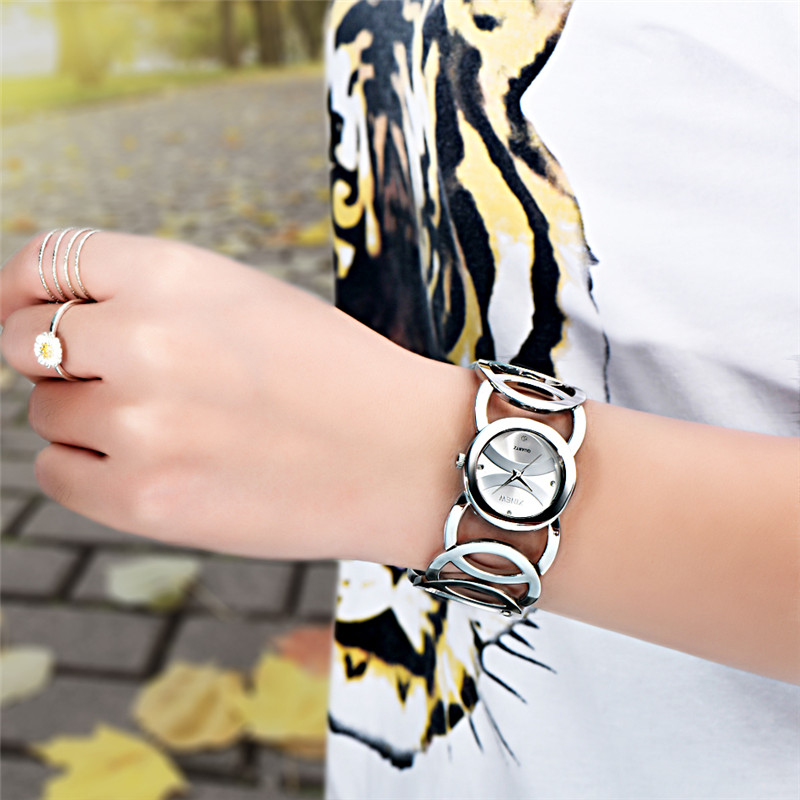العلامة التجارية الفاخرة سيدة  - مراجعة Jewelry Watches Gold وسعره