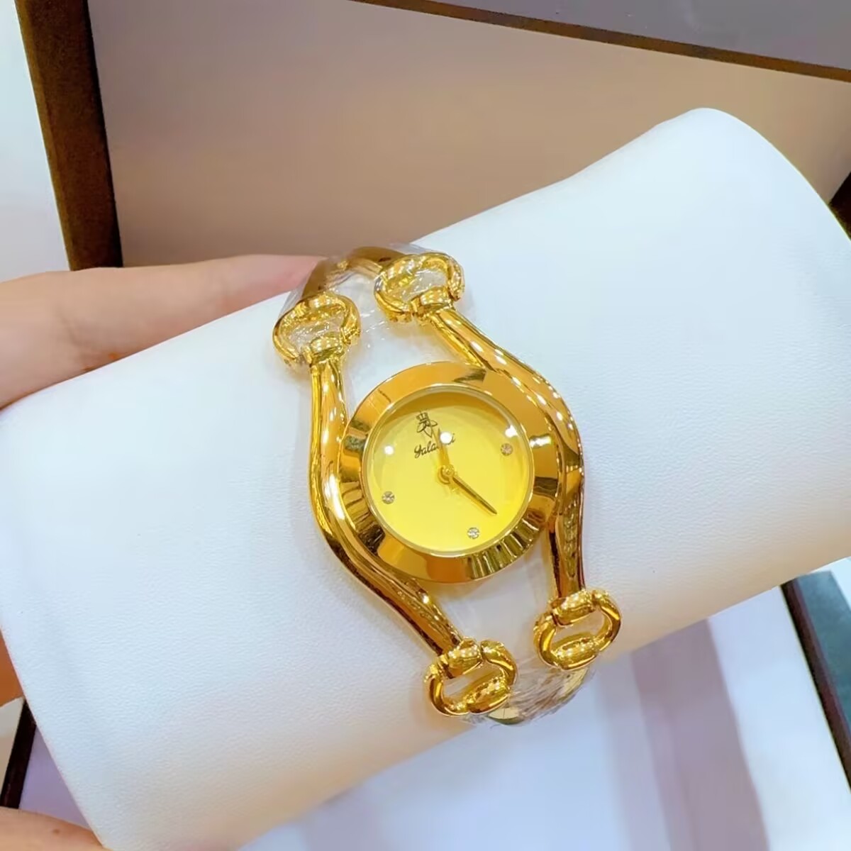 ساعة فرنسية جديدة مطلية بالذهب - مراجعة Jewelry Watches Gold وسعره