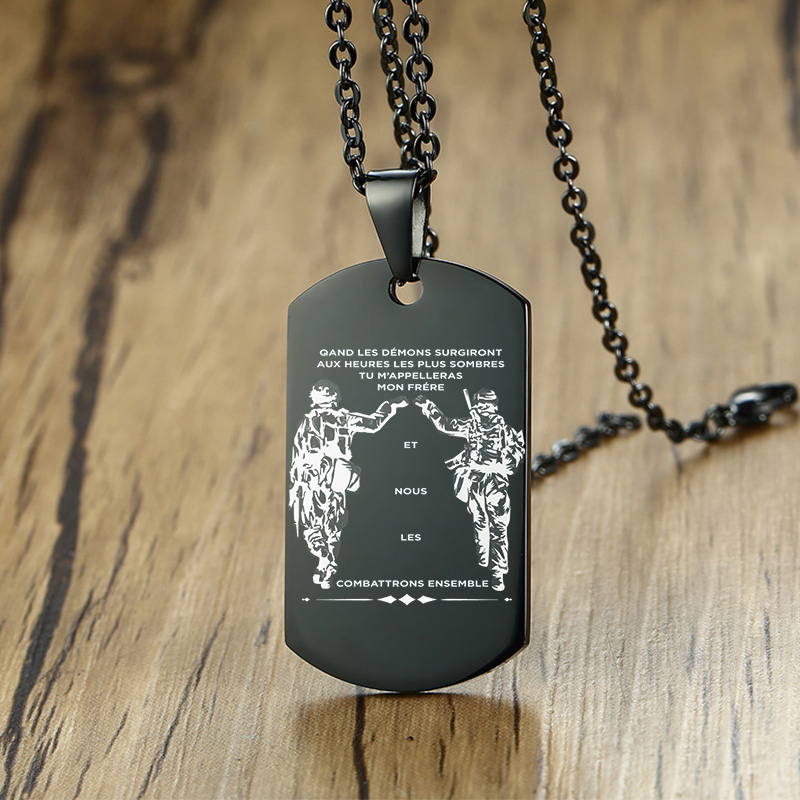 Vnox-قلادة من الفولاذ المقاوم  - مراجعة Mens Dog Tag Necklace وسعره